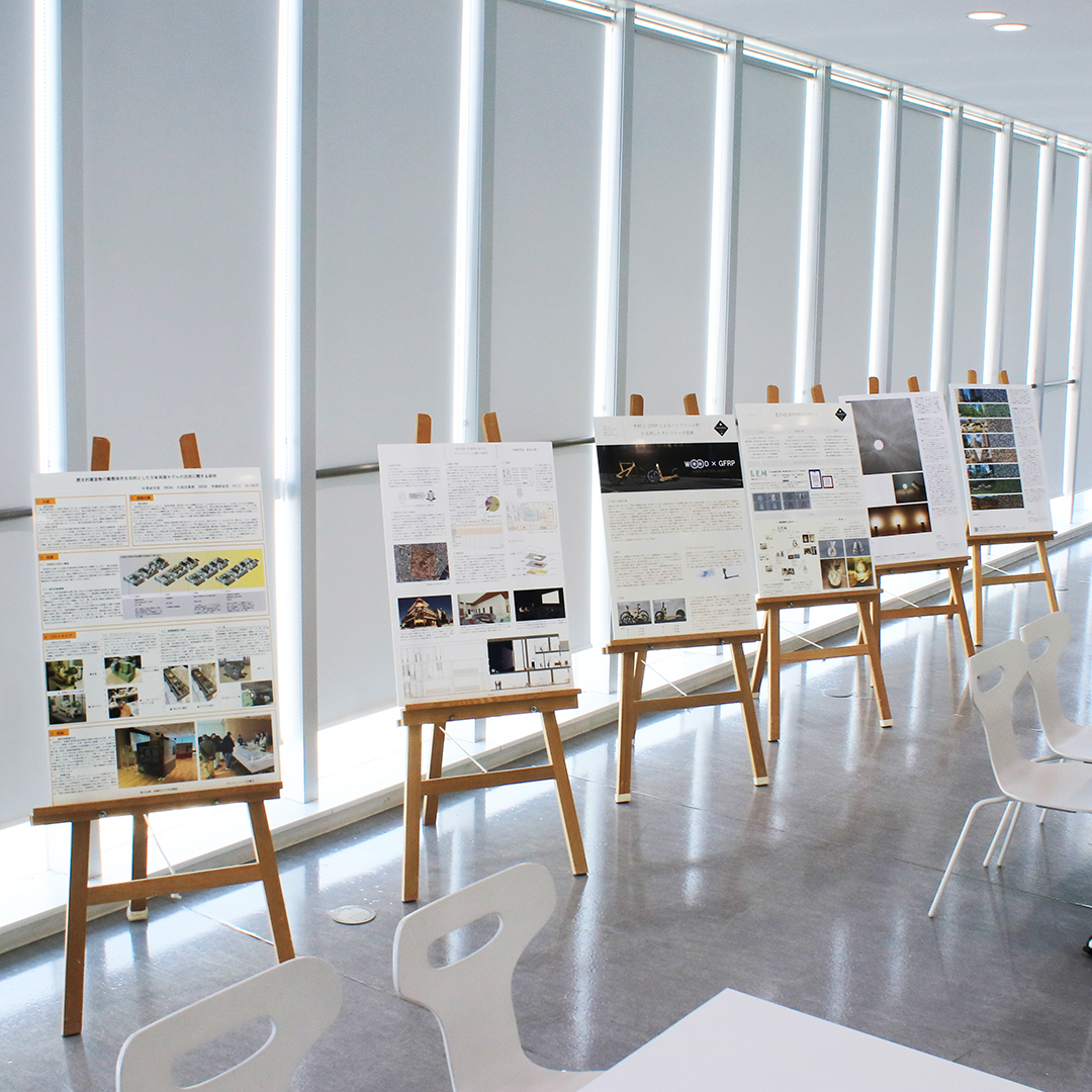 成果展示の様子02